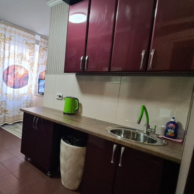 Снять номер в отеле  Апартаменты 30кв.м.-4000руб/сутки